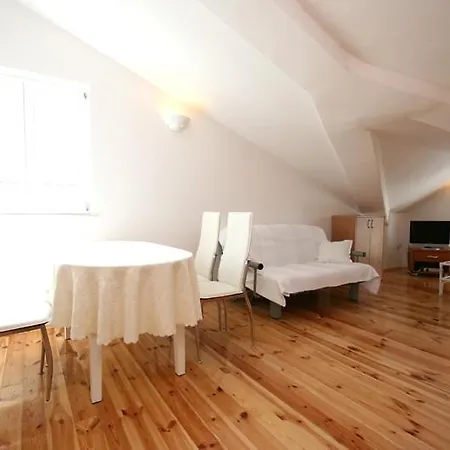 Apartment Dolic Josip