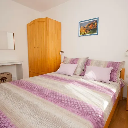 Dolic Josip Apartment *